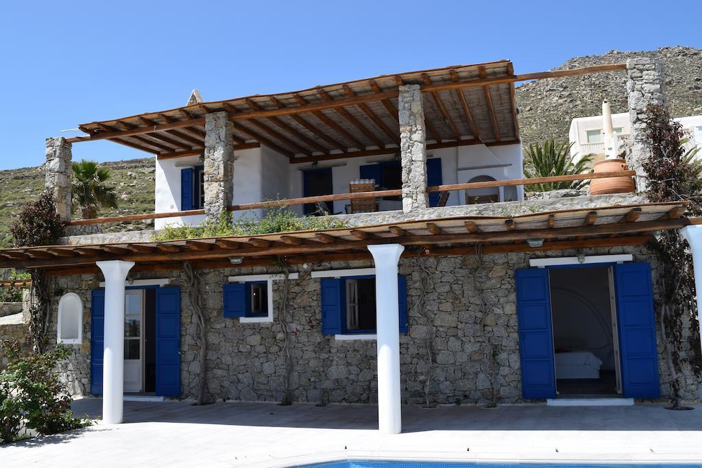 Villa Irini Panormos  Bilik gambar