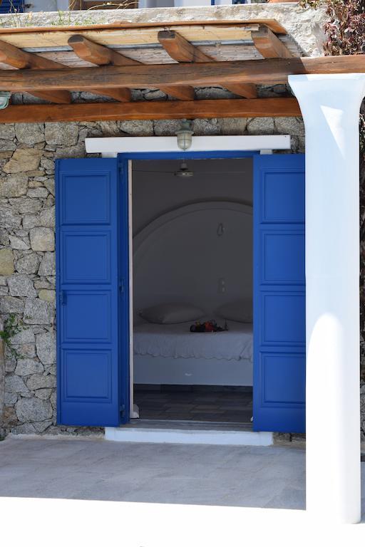 Villa Irini Panormos  Bilik gambar